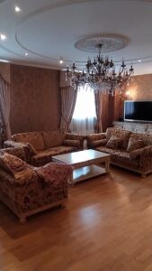 img_20200930_144147-3 снять,почистить, повесить шторы